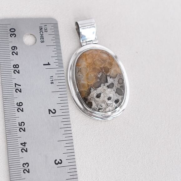 Vintage Sterling Silver Ammolite Fossil Large Oval Pendant 24g Natural Stone - Picture 6 of 6